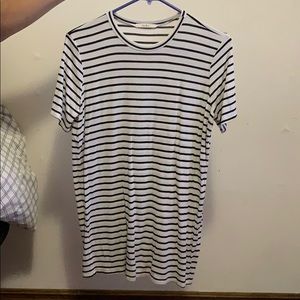 Black and white stripped tshirt dress